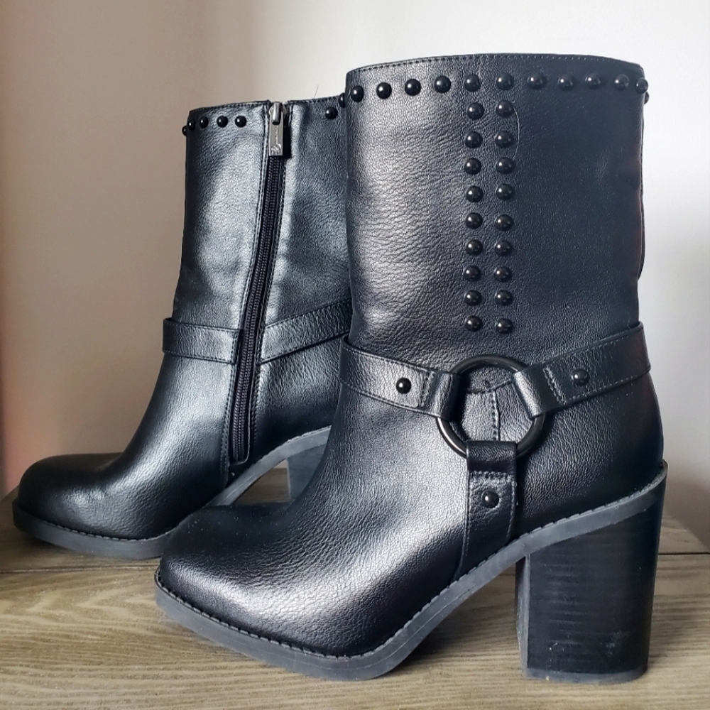 Jessica Simpson brand  new calf high fashion moto boot. Size 8.